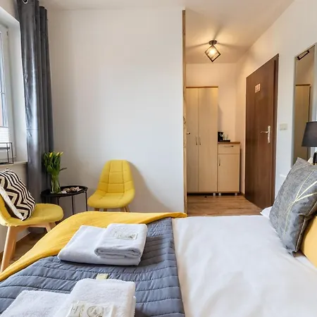 Monika Ii Oda ve Kahvaltı Krynica Morska