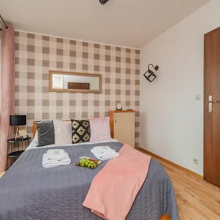 Monika Ii Bed & Breakfast *