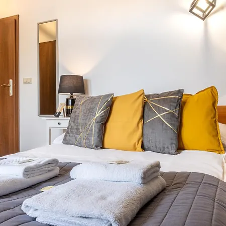 Bed & Breakfast Monika Ii *