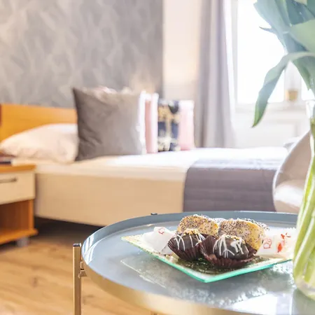 Monika Ii Bed & Breakfast *