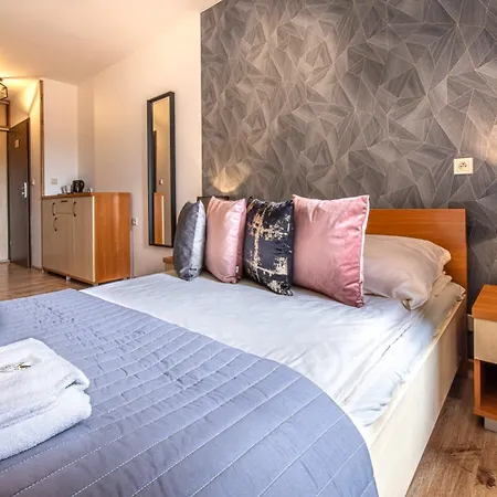 Monika I I Ii B&B