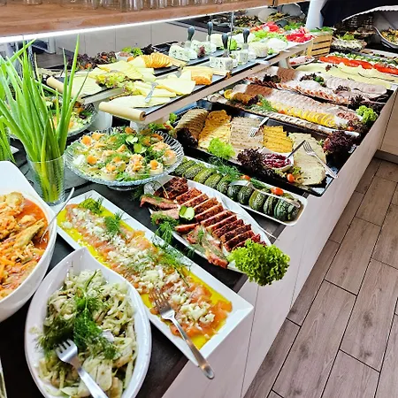 Monika Ii Oda ve Kahvaltı Krynica Morska