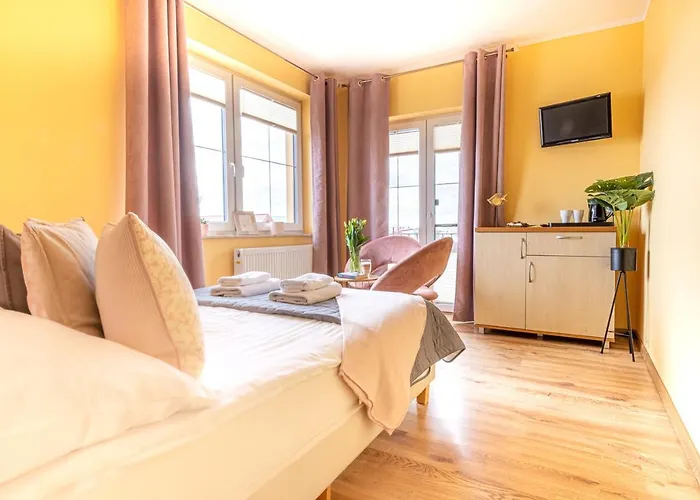 Monika Ii Bed & Breakfast