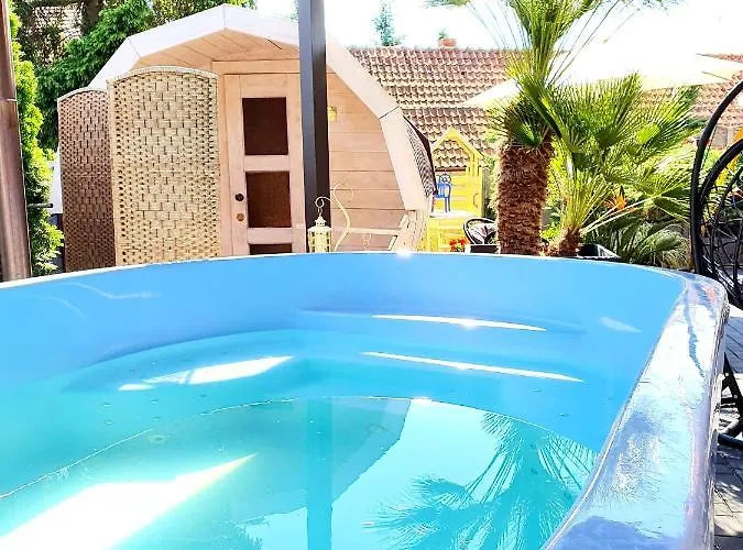 Monika Ii Bed & Breakfast 3*