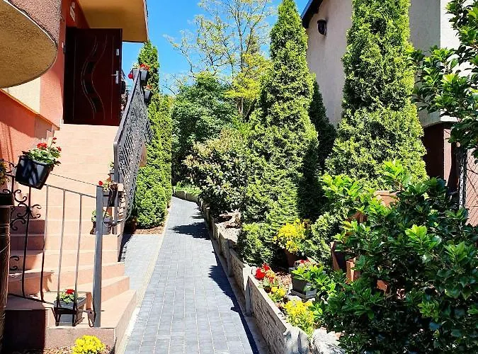 Monika Ii Bed & Breakfast