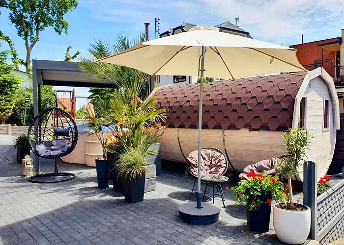 Monika Ii Bed & Breakfast 3*